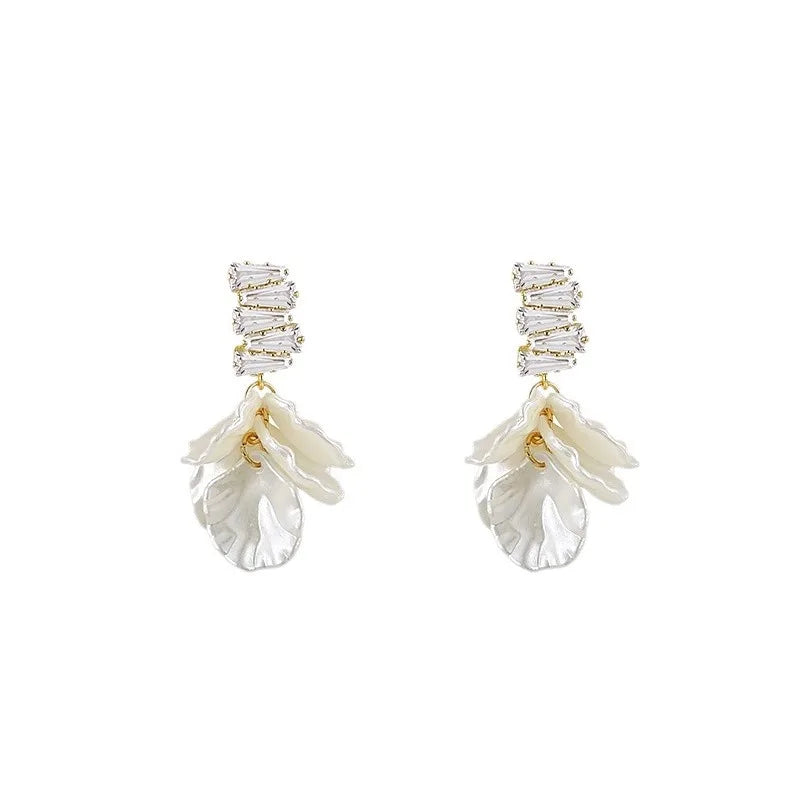 ZAKOL Korean Fashion Imitation Shell Dangle Earrings
