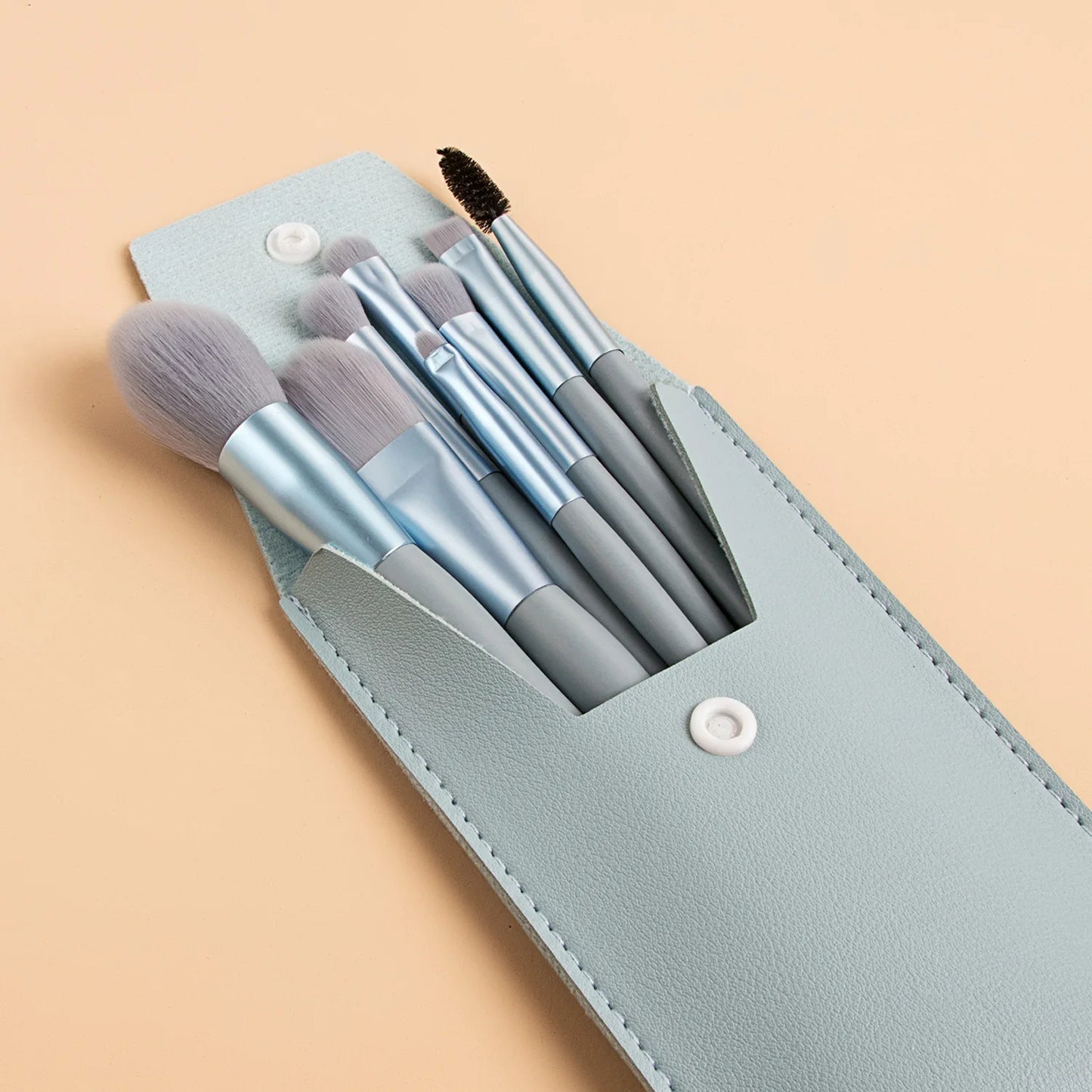 soft fur make-up tool